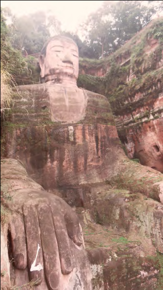 The great (the biggest in the world, according to Chinese) Buddha of Leshan